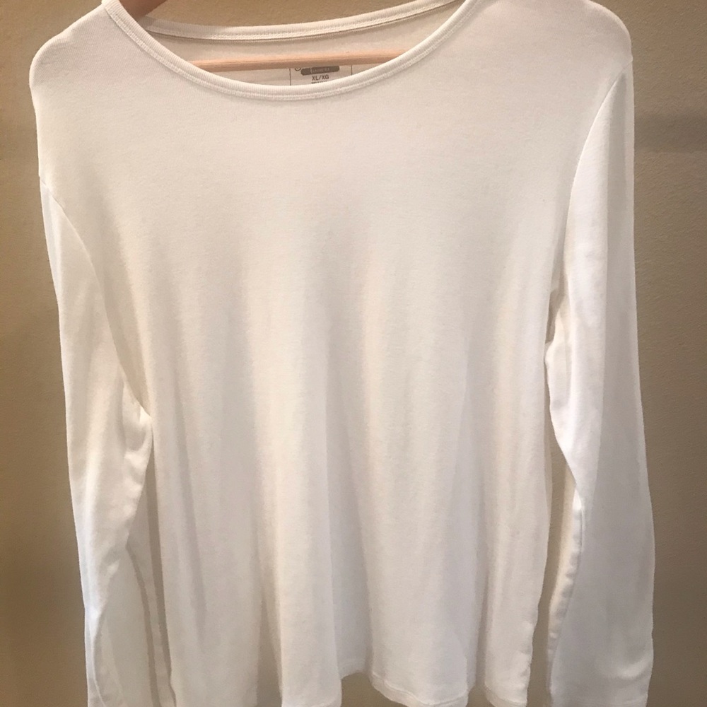 St John’s Bay ivory long sleeve crew neck tshirt